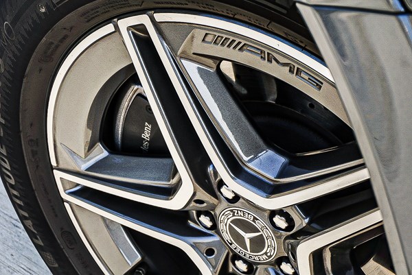 全新時代產物 試駕全新梅賽德斯奔馳GLE