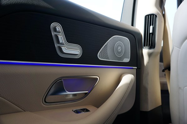 全新時代產物 試駕全新梅賽德斯奔馳GLE