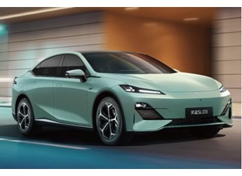 14.59萬元起！新款長安深藍SL03成都車展上市 封面圖