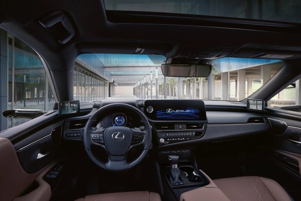 上半年燃油轎車保值率排名出爐 雷克薩斯ES堪稱理財產(chǎn)品