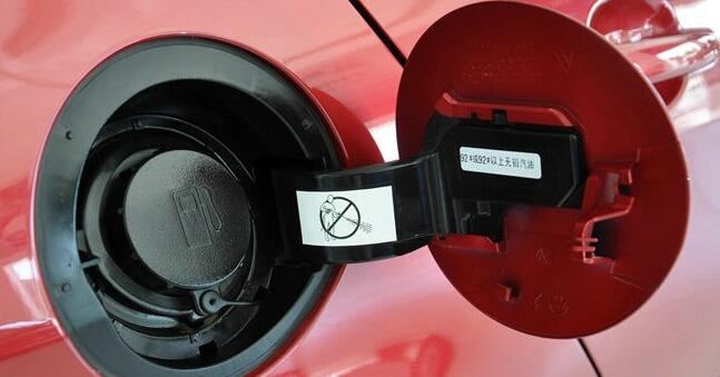 寶沃bx5油箱蓋開關