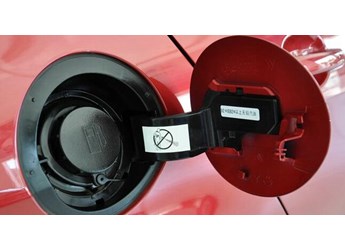 寶沃bx5油箱蓋開關在哪里