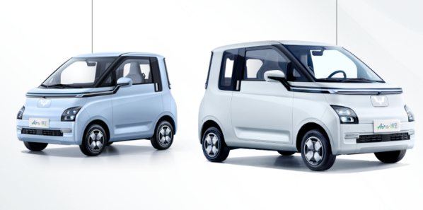 售價6.78萬-8.28萬元！五菱Air ev晴空上市 續(xù)航300km