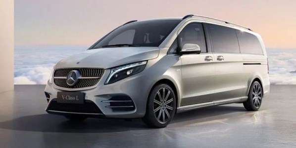 2022款奔馳V級(jí)正式上市 車頭可選兩種風(fēng)格 47.88萬(wàn)起
