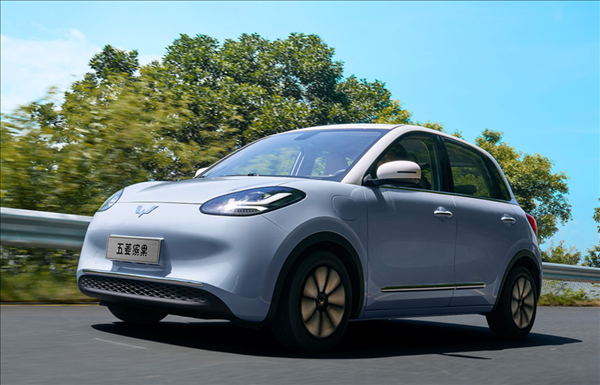 5.68萬起硬剛海鷗！2024款五菱繽果上市：比老款便宜3-4千元