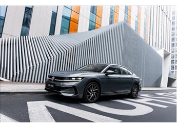 看了新上市的邁騰 我覺得日系會比德系先死 封面圖