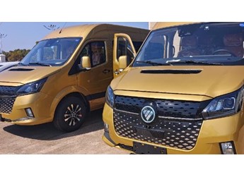 圖雅諾X8城市客車交付景德鎮(zhèn)江南機場快線，開啟智慧出行新篇章 封面圖