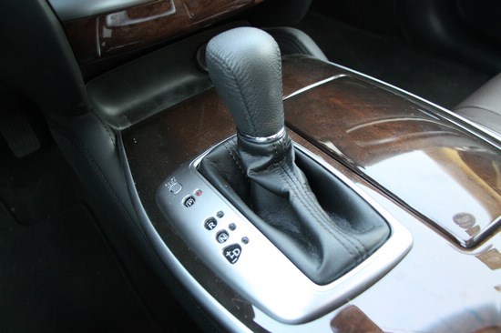 試駕英菲尼迪JX35 7座豪華商務(wù)城市SUV