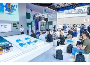 瑞浦蘭鈞問頂家族亮相北京車展，瞄準(zhǔn)PHEV成現(xiàn)場焦點 封面圖