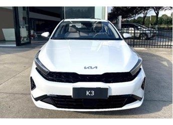 新款起亞K3內飾曝光！配置大提升 但取消了實體按鍵