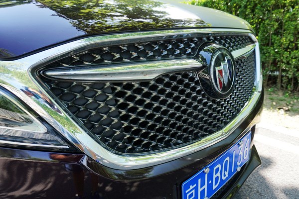 全方位提升 萬車網試駕別克GL8 Avenir