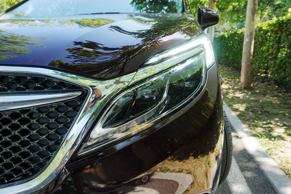 全方位提升 萬車網試駕別克GL8 Avenir