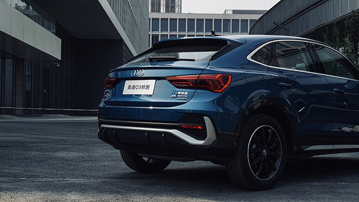 抓住你的眼球 奧迪Q3轎跑SUV評測