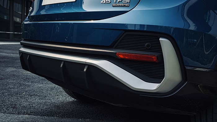 抓住你的眼球 奧迪Q3轎跑SUV評測