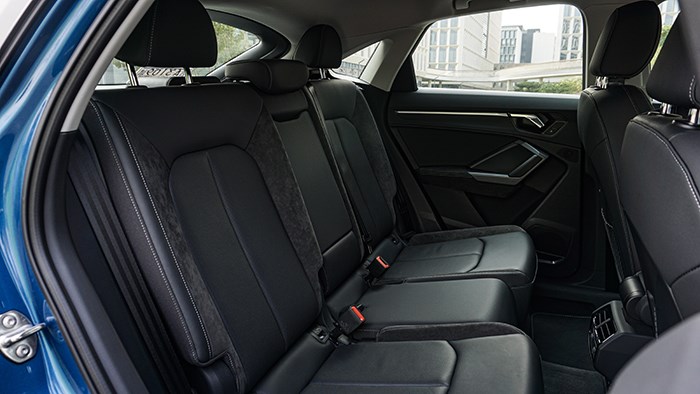 抓住你的眼球 奧迪Q3轎跑SUV評測