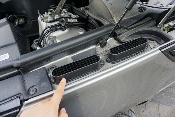 續(xù)寫運動傳奇 試駕路虎攬勝運動版 