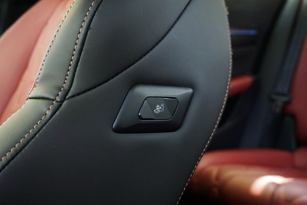 陸上太空艙 試駕東風(fēng)標(biāo)致508L激情版