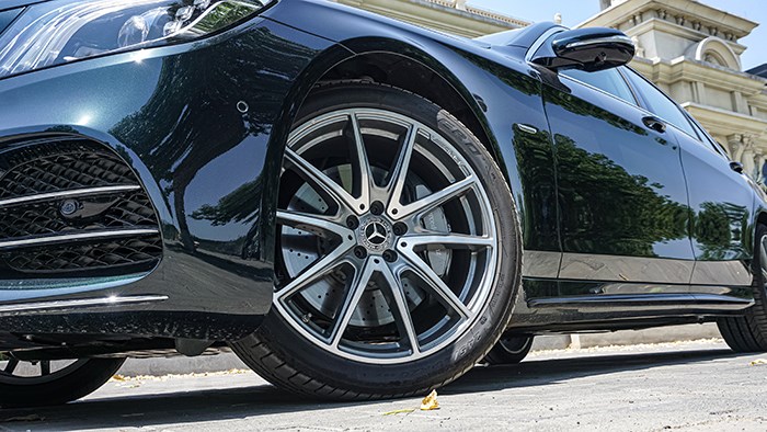 安逸的在路上 試駕全新奔馳S450L