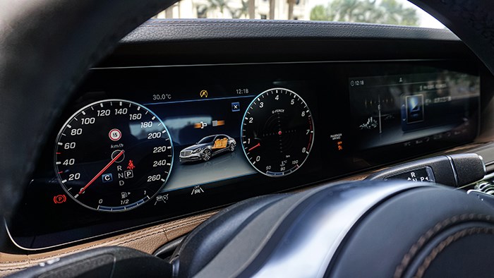 詮釋優雅與豪華 試駕奔馳S450L