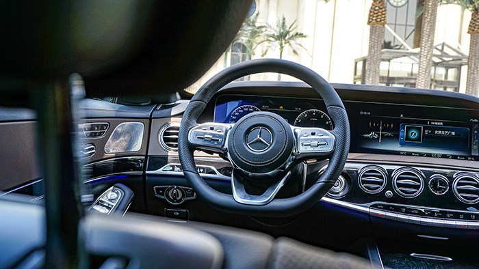詮釋優雅與豪華 試駕奔馳S450L