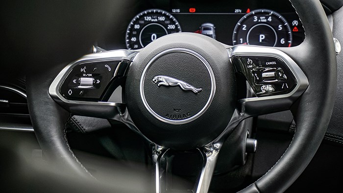 專為運動而造 捷豹XEL評測 