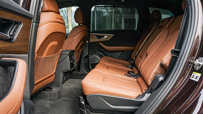 運(yùn)動(dòng)加科技 全新奧迪Q7評(píng)測(cè)