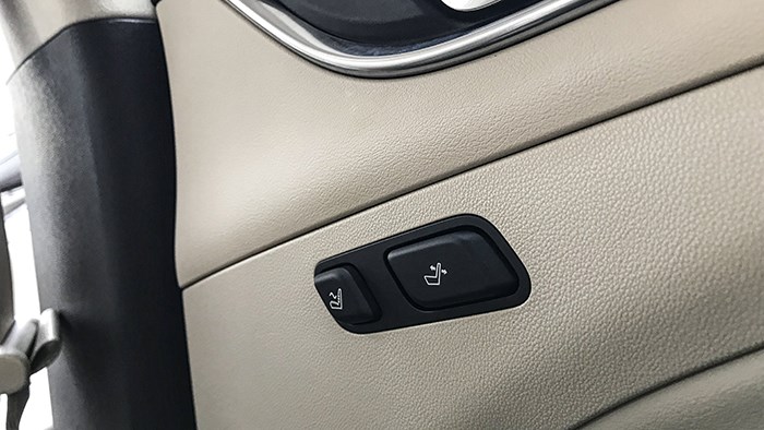 詮釋低調的奢華 別克君越Avenir艾維亞評測