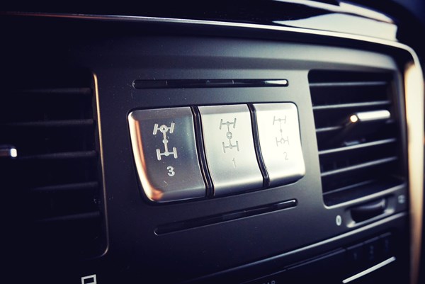 一直都是焦點 萬車網試駕2017款奔馳G500